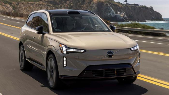 Αποκαλυπτήρια για το αναβαθμισμένο Volvo EX90